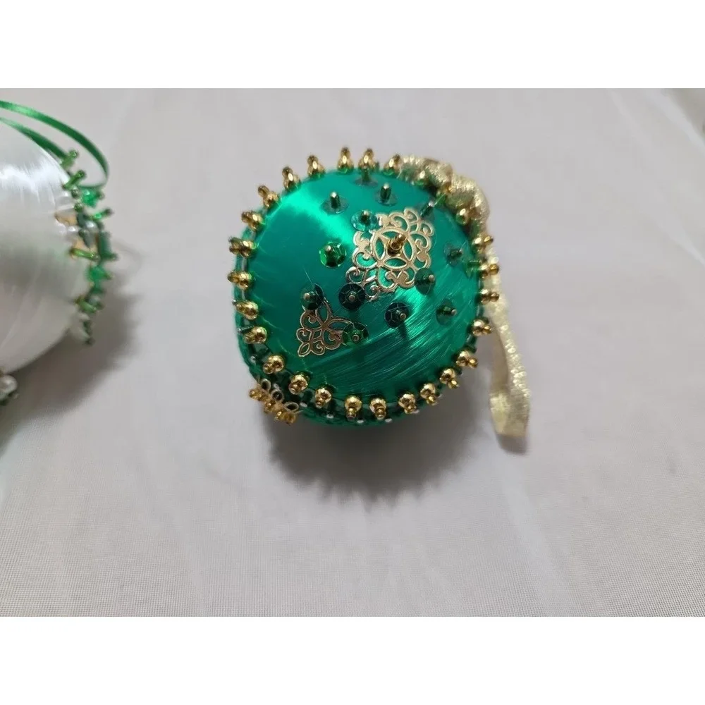 Unique White and Green Beaded Ornament - Intricate‎ Vintage Christmas